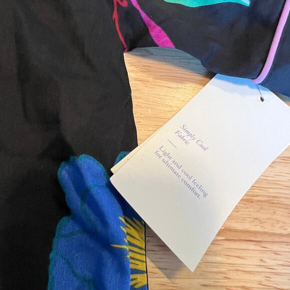 Stars Above Women's Black Floral Simply Cool Short Sleeve Sleep Top - Small- NWT - Picture 5 of 8